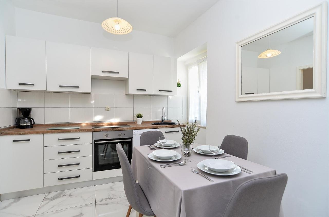 הוילה פאז'אנה House 1037 מראה חיצוני תמונה
