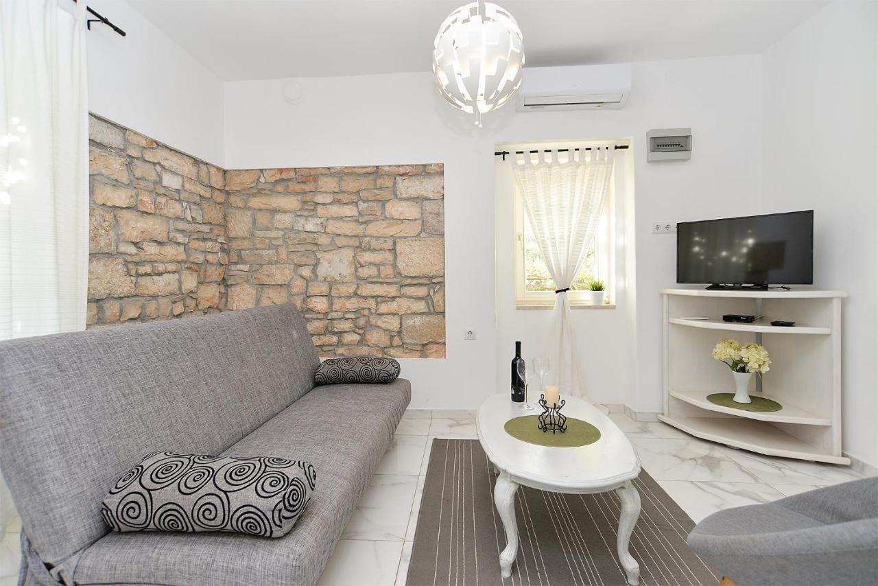 הוילה פאז'אנה House 1037 מראה חיצוני תמונה