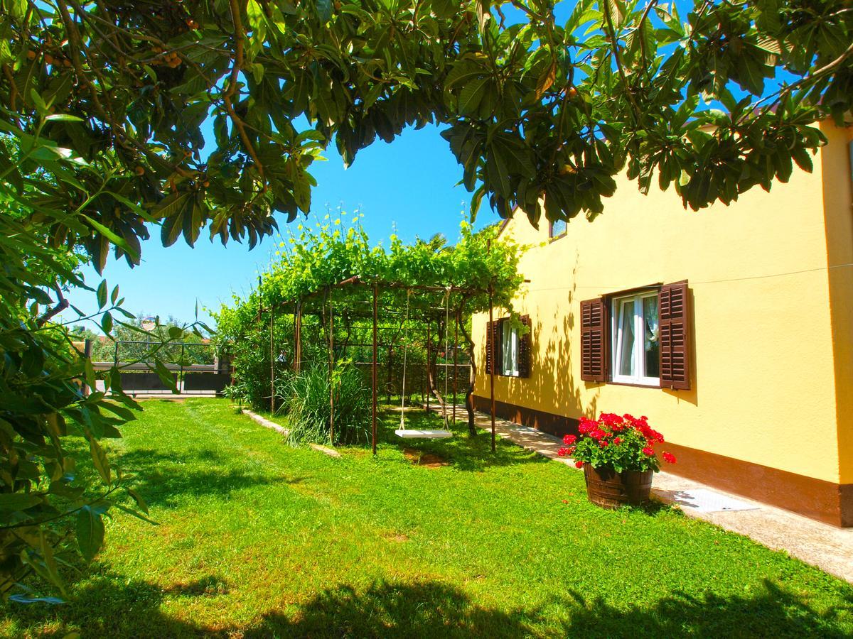 הוילה פאז'אנה House 1037 מראה חיצוני תמונה